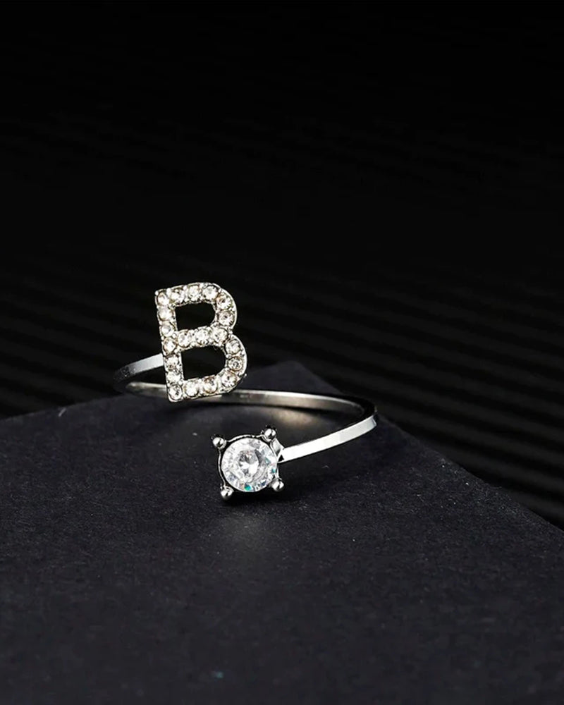 Bague ouverte en zircone avec initiales