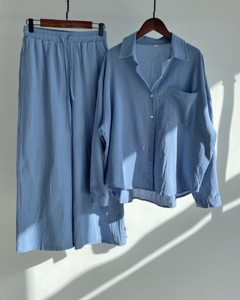 Ensemble deux pièces avec pantalon chemise de couleur unie