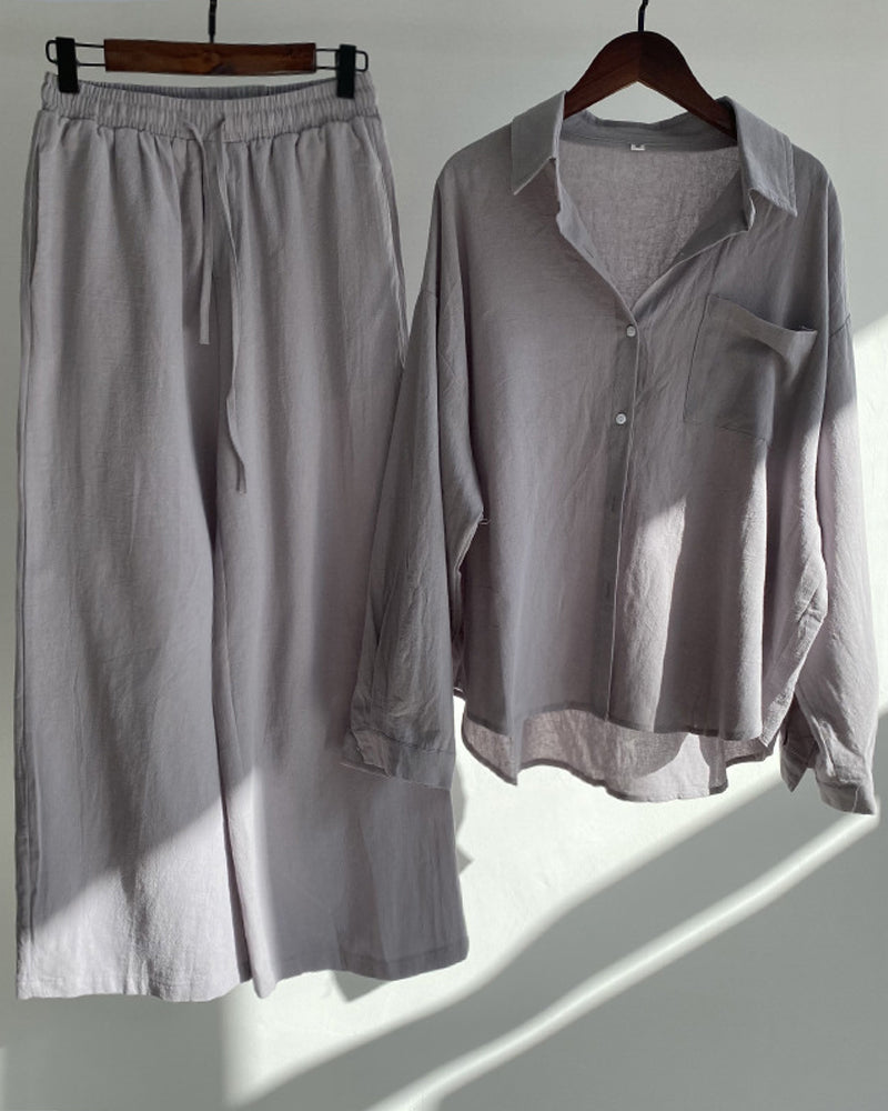Ensemble deux pièces avec pantalon chemise de couleur unie