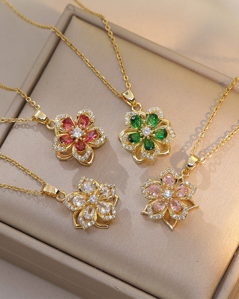 Collier pendentif rotatif à 360° à cinq pétales de fleur