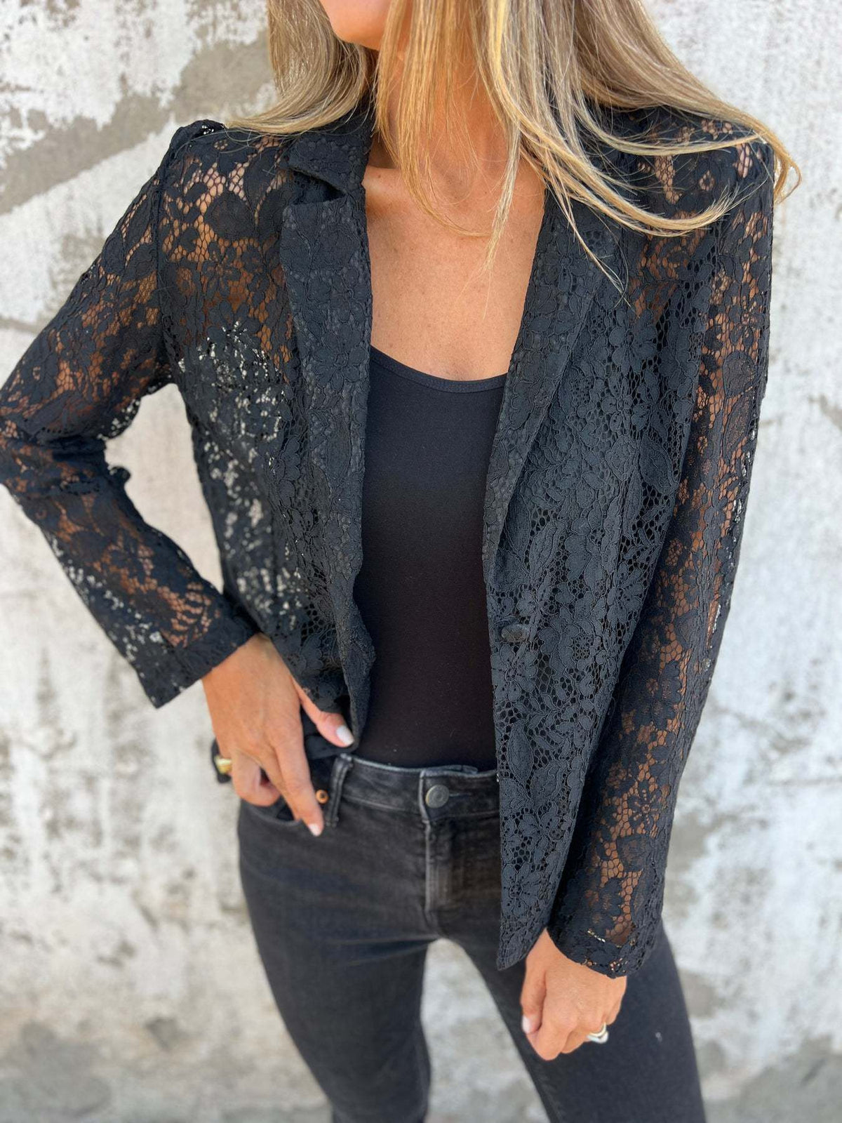 Lena | Blazer en dentelle transparente